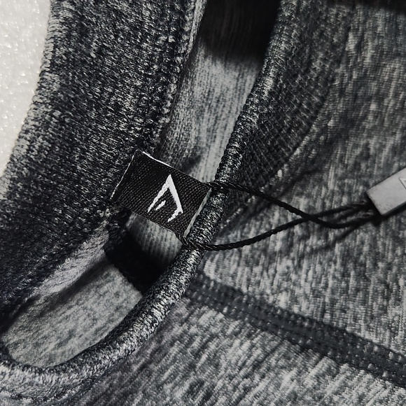 Gymshark Adapt Ombre Seamless LS Crop Top Black/Black Marl Small - Picture 5 of 11